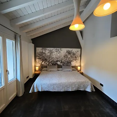 Aldori Landetxea: Adults-only Biosphere Retreat Muxika