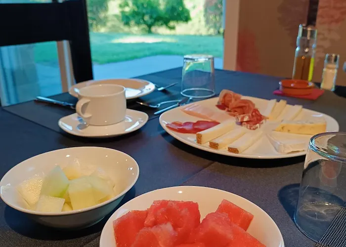 Aldori Landetxea: Adults-only Biosphere Retreat Muxika