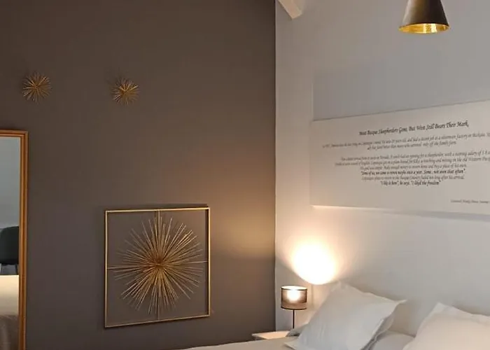 Aldori Landetxea: Adults-only Biosphere Retreat