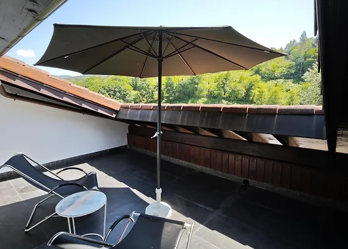 Aldori Landetxea: Adults-only Biosphere Retreat Muxika