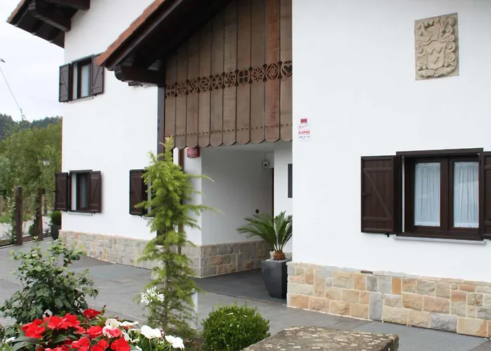 Aldori Landetxea: Adults-only Biosphere Retreat