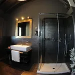 Aldori Landetxea: Adults-only Biosphere Retreat Muxika